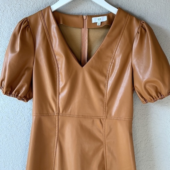 NWOT NSR Sammy Faux Leather Short Puff Sleeve Minidress In Camel Size Medium - Picture 3 of 13